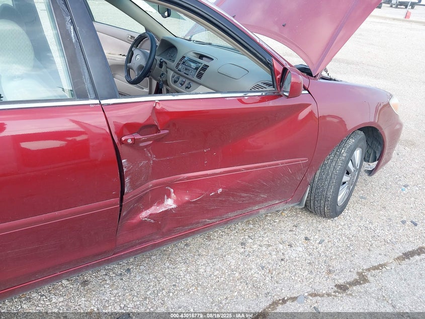 2002 Toyota Camry Le VIN: 4T1BE32K12U031064 Lot: 43016779