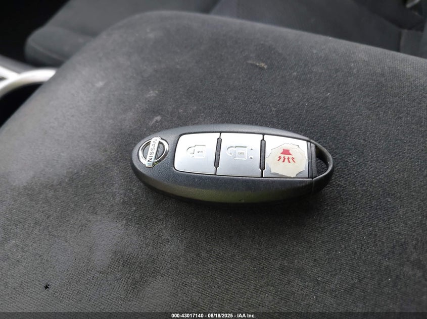 2014 NISSAN PATHFINDER S 5N1AR2MM0EC730592