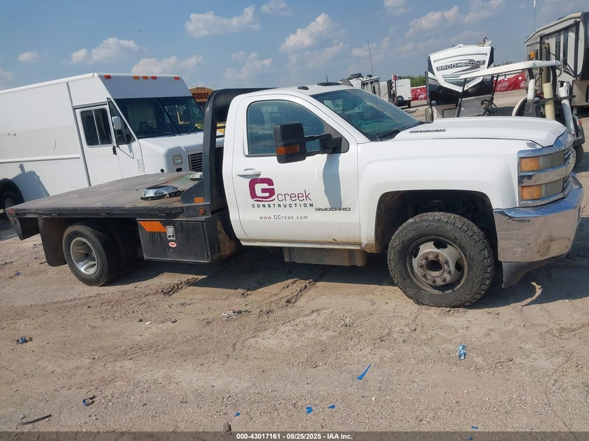 2015 Chevrolet Silverado 3500Hd Chassis Lt VIN: 1GB3CZC8XFF629852 Lot: 43017161