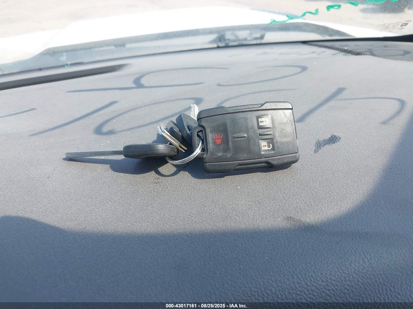 2015 Chevrolet Silverado 3500Hd Chassis Lt VIN: 1GB3CZC8XFF629852 Lot: 43017161