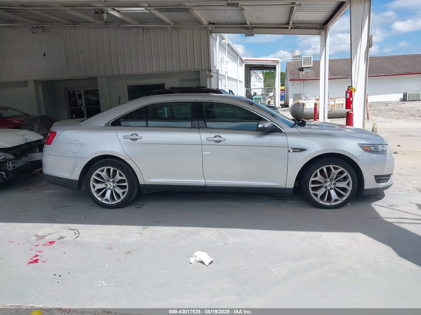 2018 FORD TAURUS LIMITED - 1FAHP2F89JG109806