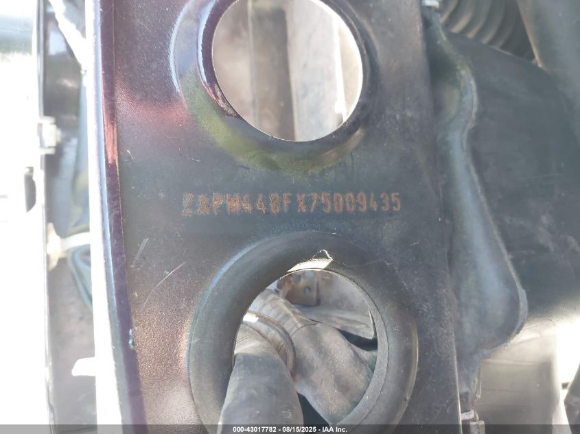 2007 Vespa Lx 150 VIN: ZAPM448FX75009435 Lot: 43017782