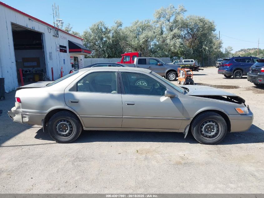 1998 Toyota Camry Le VIN: JT2BG22K9W0164993 Lot: 43017861