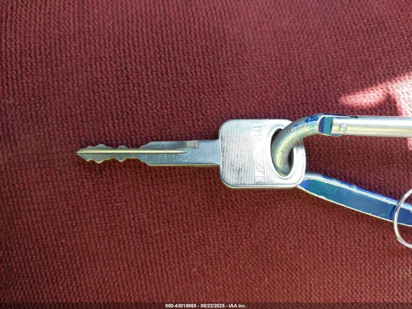 1997 Ford F-250 Xl VIN: 1FTHX26F5VEB38357 Lot: 43018068