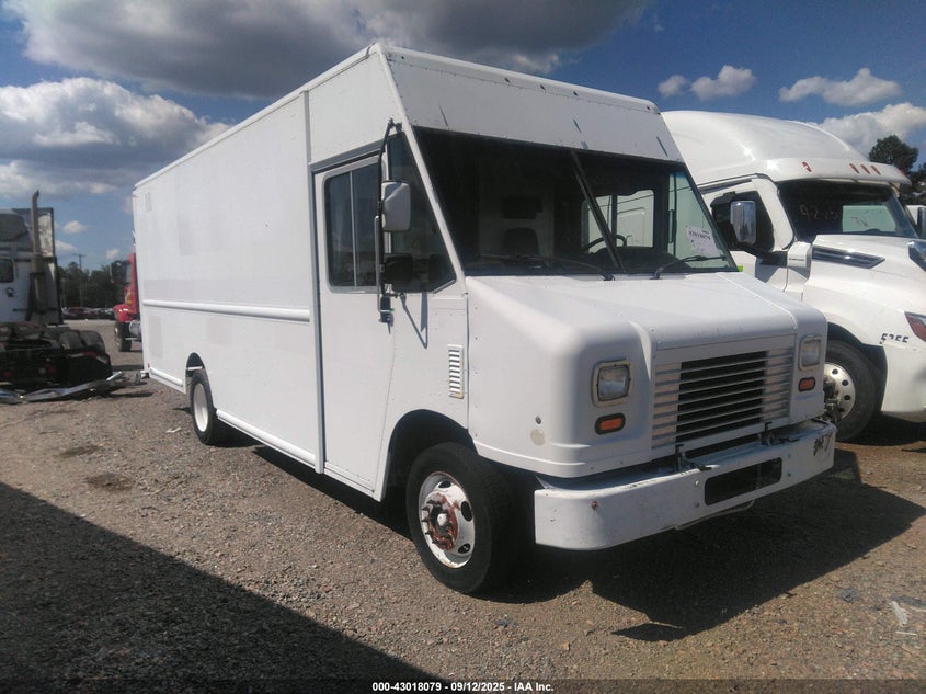 2014 Ford F-59 Commercial Stripped white other gasoline 1F64F5KY8E0A01729 photo #1