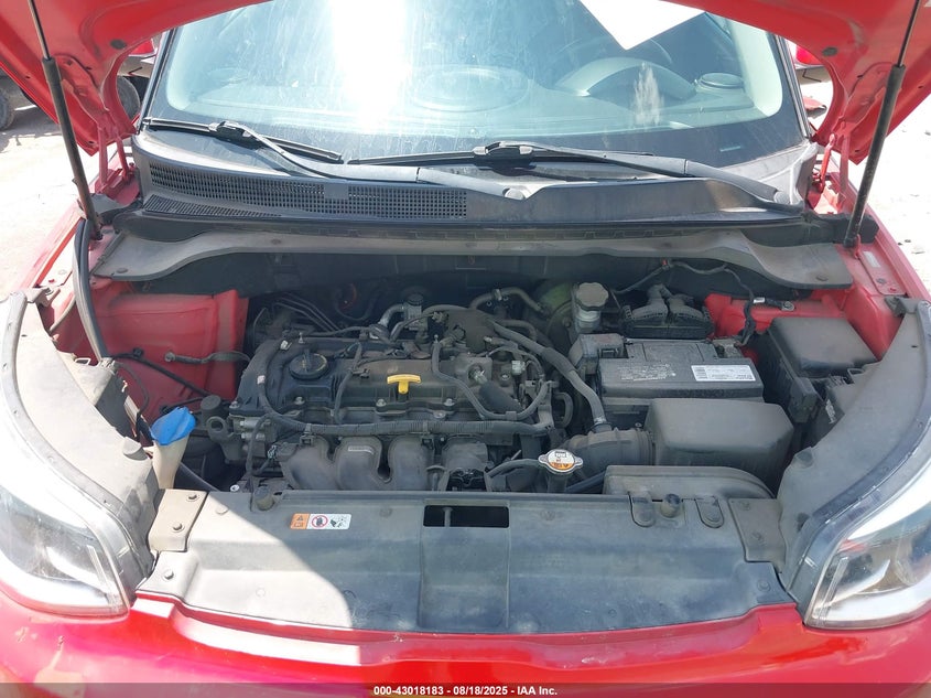 2019 Kia Soul + VIN: KNDJP3A52K7013998 Lot: 43018183