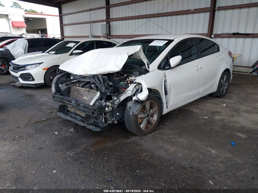 2018 KIA FORTE LX - 3KPFL4A75JE198457