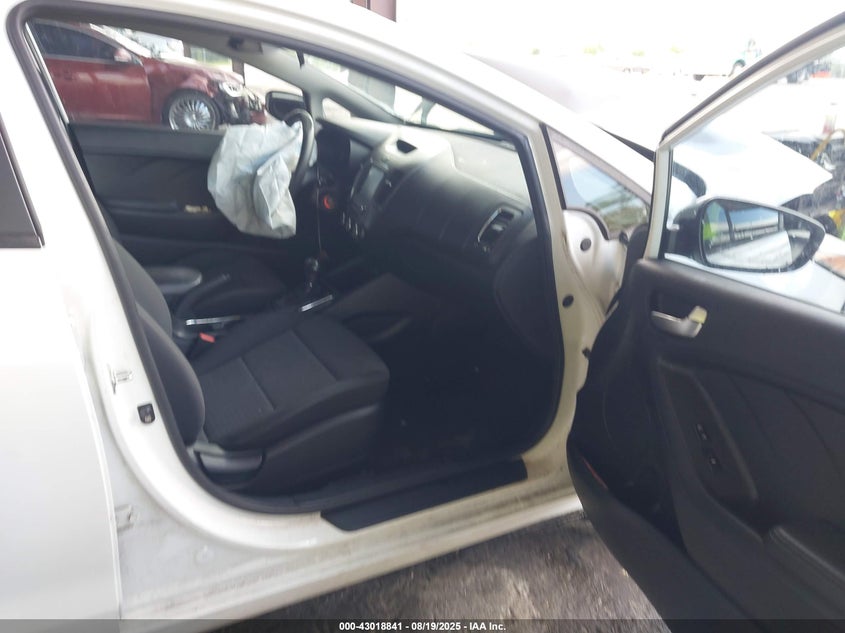 2018 KIA FORTE LX - 3KPFL4A75JE198457