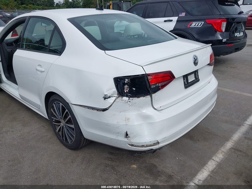 2016 VOLKSWAGEN JETTA 1.8T SPORT - 3VWD17AJ3GM228366