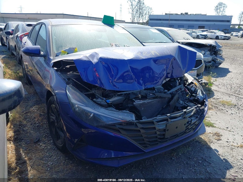 KMHLM4AG7PU502779 2023 Hyundai Elantra Sel auction photo 1