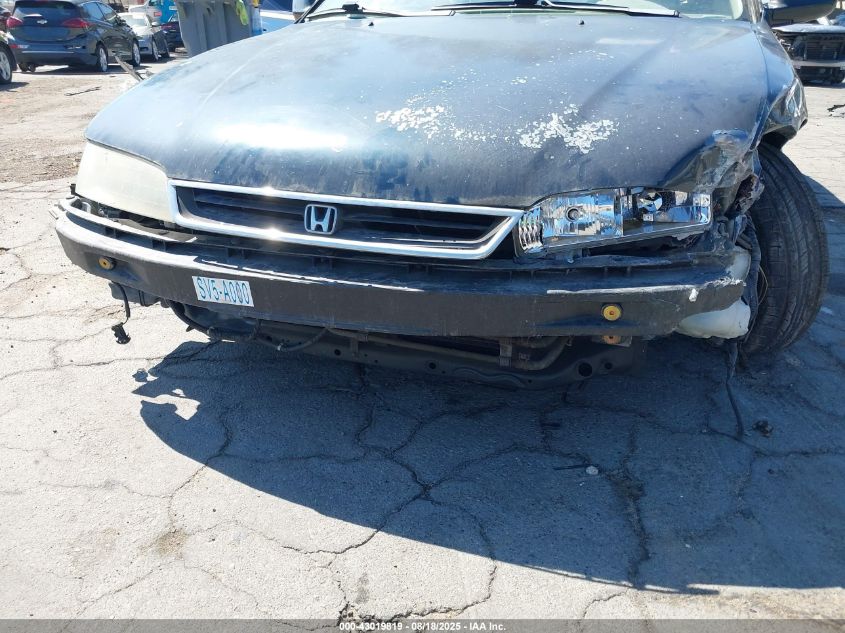 1997 Honda Accord Ex VIN: 1HGCE1895VA008475 Lot: 43019819