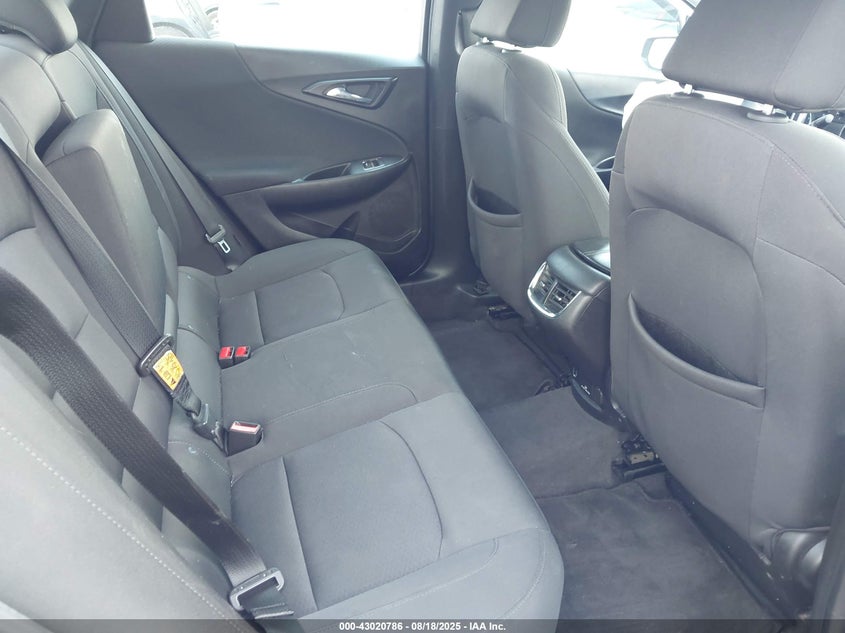 2018 CHEVROLET MALIBU LT 1G1ZD5ST3JF177021