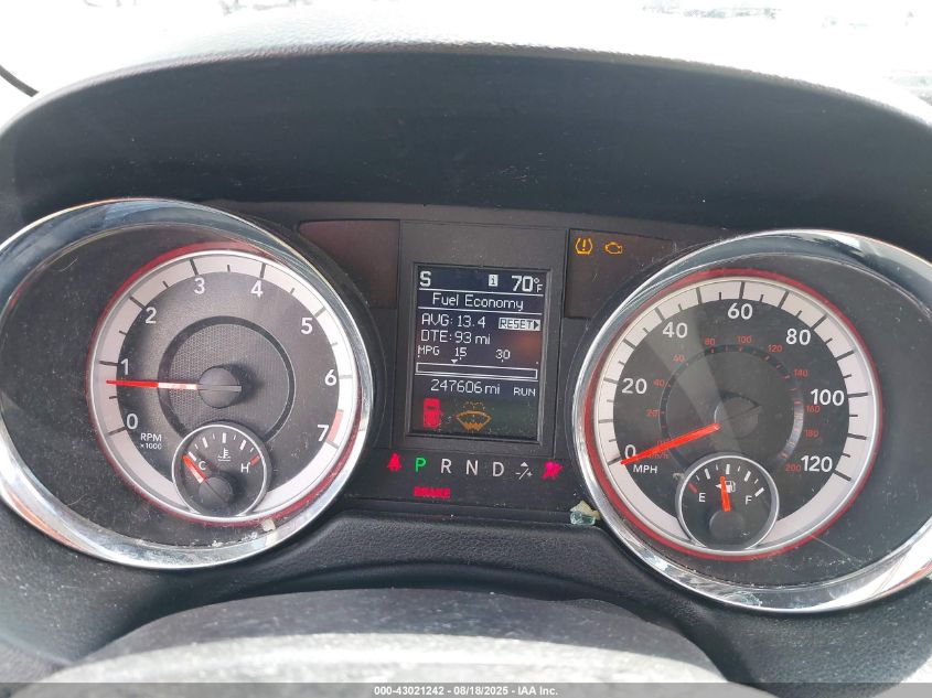 2011 Dodge Grand Caravan Crew VIN: 2D4RN5DG6BR660455 Lot: 43021242