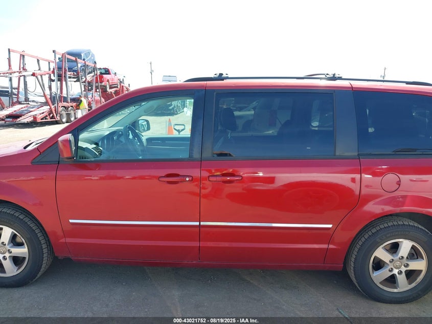 2008 Dodge Grand Caravan Sxt VIN: 2D8HN54P18R840221 Lot: 43021752