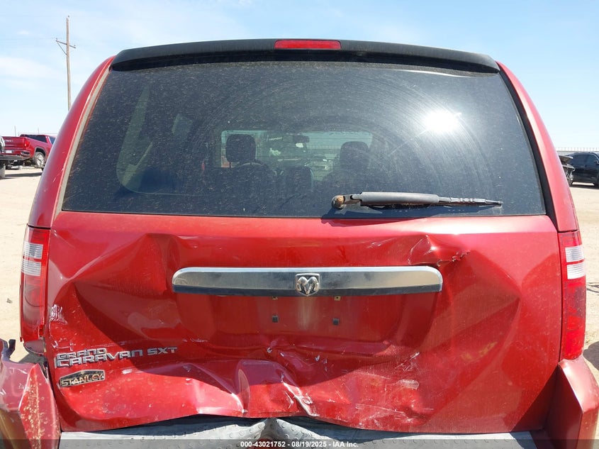 2008 Dodge Grand Caravan Sxt VIN: 2D8HN54P18R840221 Lot: 43021752