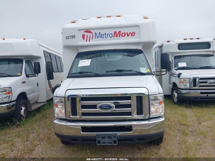 2018 Ford E-450 Cutaway VIN: 1FDFE4FS9JDC37913 Lot: 43021771