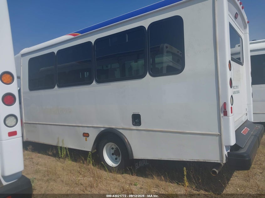 2018 Ford E-450 Cutaway VIN: 1FDFE4FS5JDC36306 Lot: 43021772