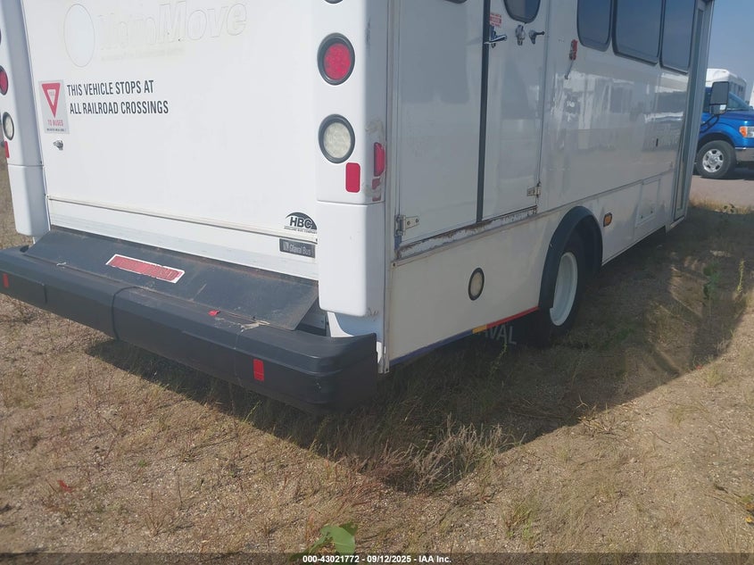 2018 Ford E-450 Cutaway VIN: 1FDFE4FS5JDC36306 Lot: 43021772