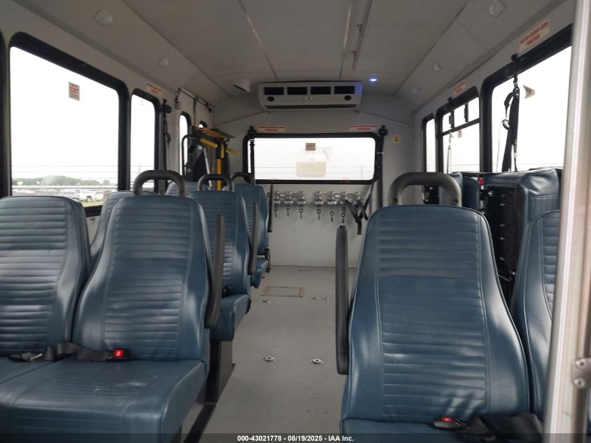 2018 Ford E-450 Cutaway VIN: 1FDFE4FS8JDC37286 Lot: 43021778