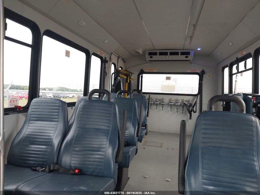 2018 Ford E-450 Cutaway VIN: 1FDFE4FS8JDC37286 Lot: 43021778