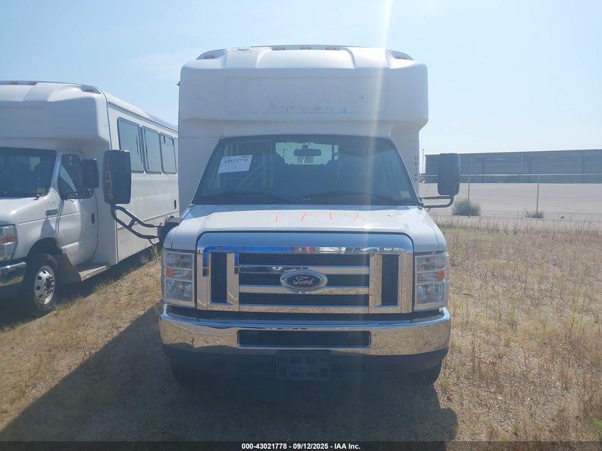 2018 Ford E-450 Cutaway VIN: 1FDFE4FS8JDC37286 Lot: 43021778