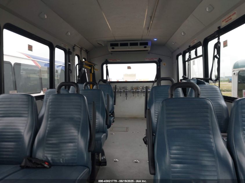 2018 Ford E-450 Cutaway VIN: 1FDFE4FS3JDC36305 Lot: 43021779