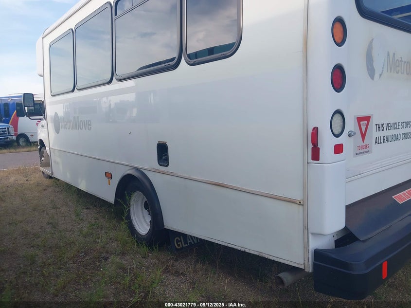 2018 Ford E-450 Cutaway VIN: 1FDFE4FS3JDC36305 Lot: 43021779