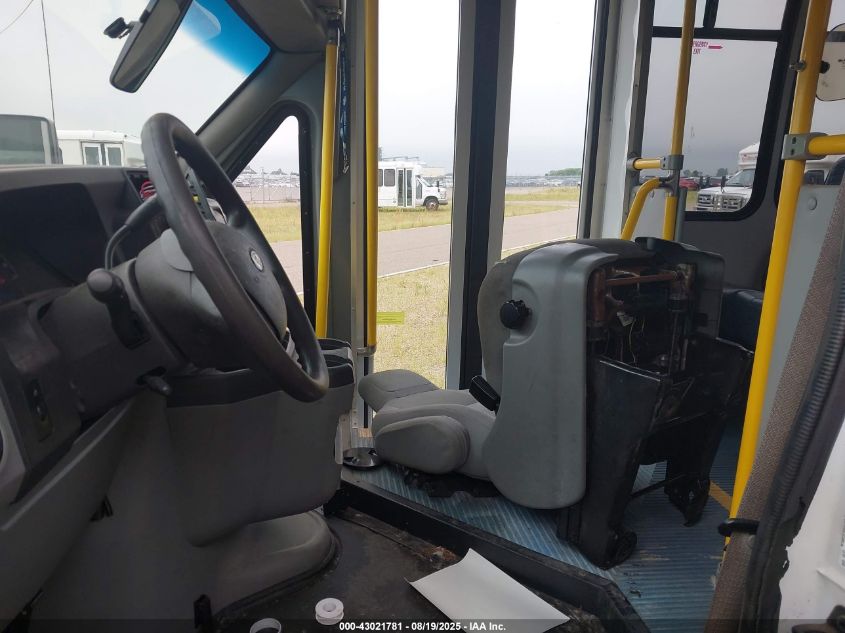 2015 Ford Econoline E450 Super Duty Cutwy Van VIN: 1FDEE4FL7FDA27760 Lot: 43021781