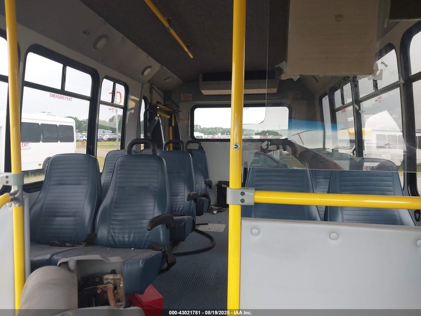 2015 Ford Econoline E450 Super Duty Cutwy Van VIN: 1FDEE4FL7FDA27760 Lot: 43021781