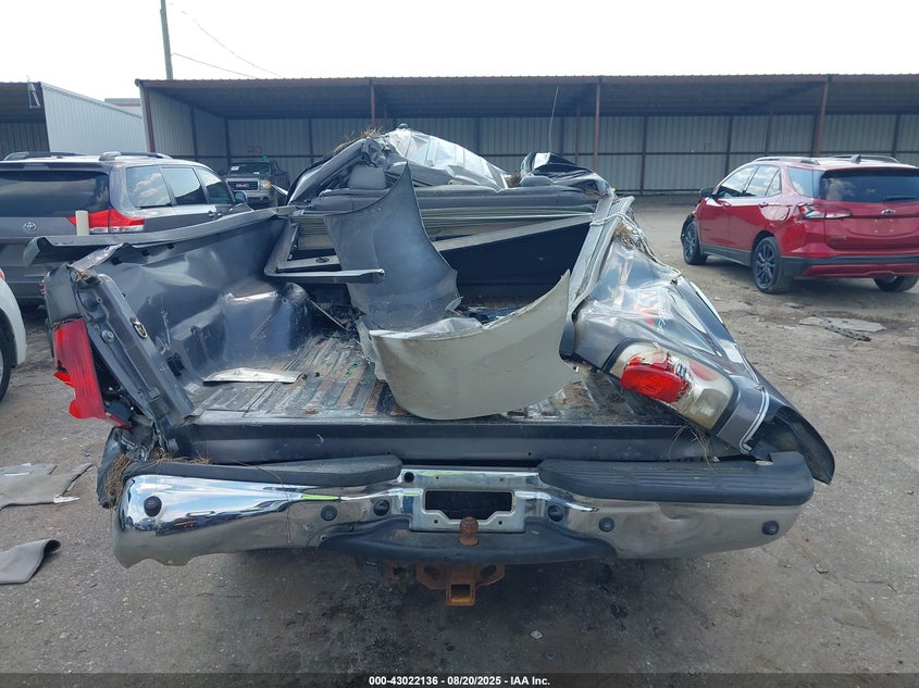 2004 Ford F-250 Lariat/Xl/Xlt VIN: 1FTNW21S64EA03042 Lot: 43022136