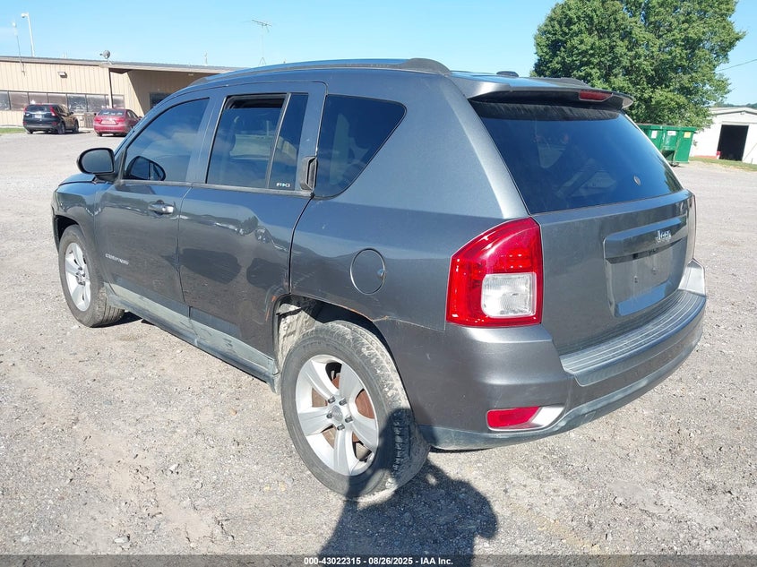 Vin: 1j4nt1fb2bd246176, lot: 43516444, jeep compass 20113