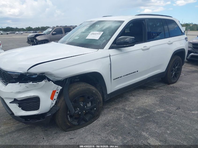 2025 Jeep Grand Cherokee - 1C4RJHAG2S8656963
