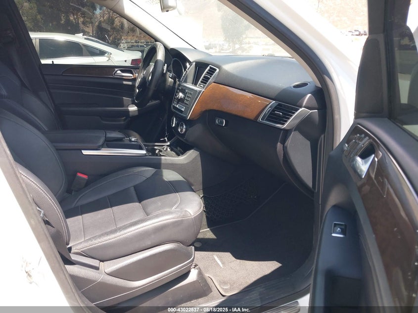 2015 MERCEDES-BENZ ML 350 - 4JGDA5JB7FA565467