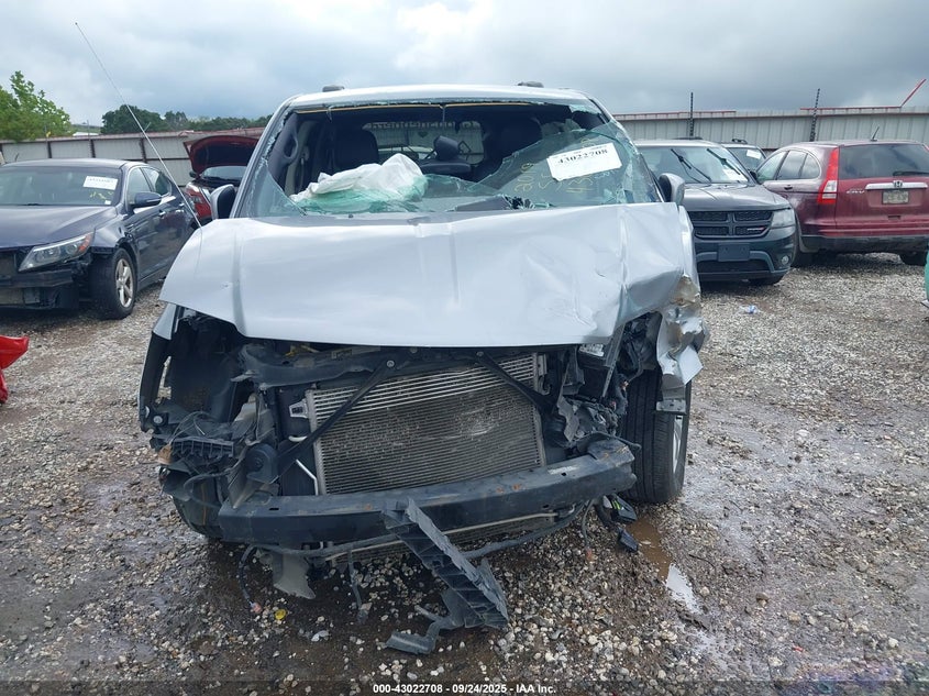 2019 Dodge Grand Caravan Sxt VIN: 2C4RDGCGXKR647348 Lot: 43022708