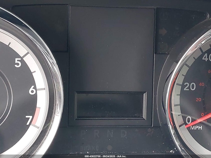 2019 Dodge Grand Caravan Sxt VIN: 2C4RDGCGXKR647348 Lot: 43022708