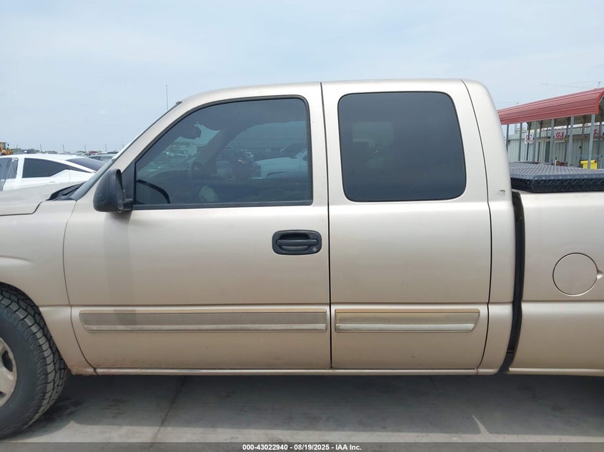 2005 Chevrolet Silverado 1500 Ls VIN: 2GCEC19V651200684 Lot: 43022940