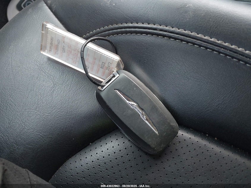 2023 Chrysler Pacifica Touring L VIN: 2C4RC1BG2PR571438 Lot: 43022963