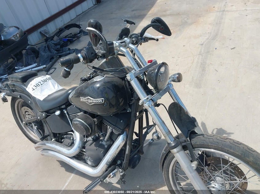 2008 HARLEY-DAVIDSON FXSTB 1HD1JA5168Y052558