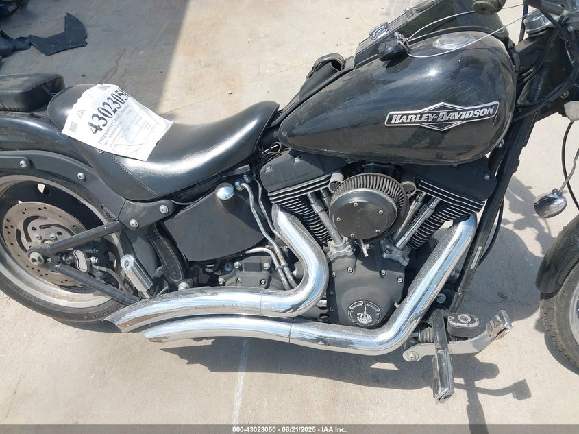 2008 HARLEY-DAVIDSON FXSTB 1HD1JA5168Y052558