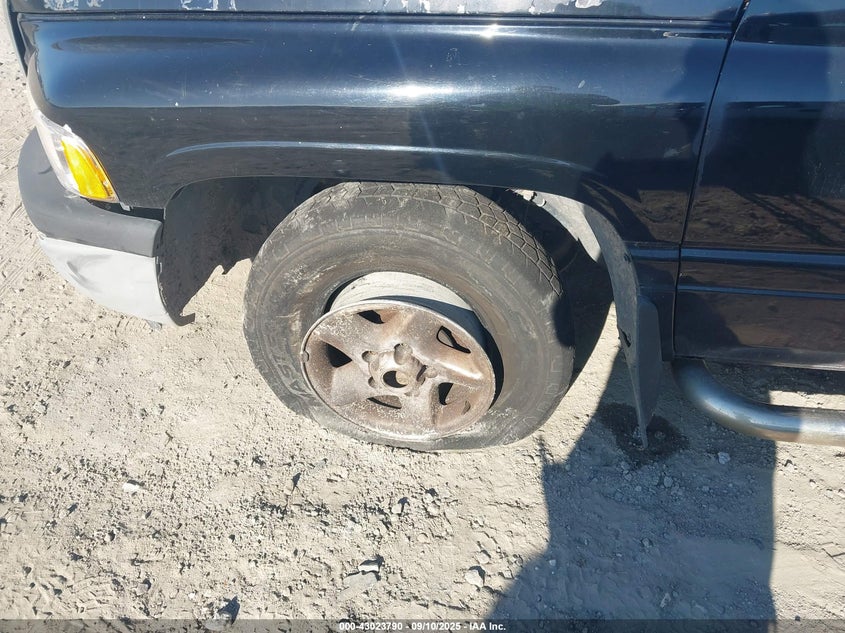 2001 Dodge Ram 1500 St VIN: 1B7HC13Z91J613143 Lot: 43023790