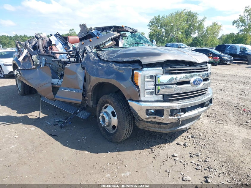 1FT8W3DT0KED62195 2019 Ford F-350 King Ranch auction photo 1