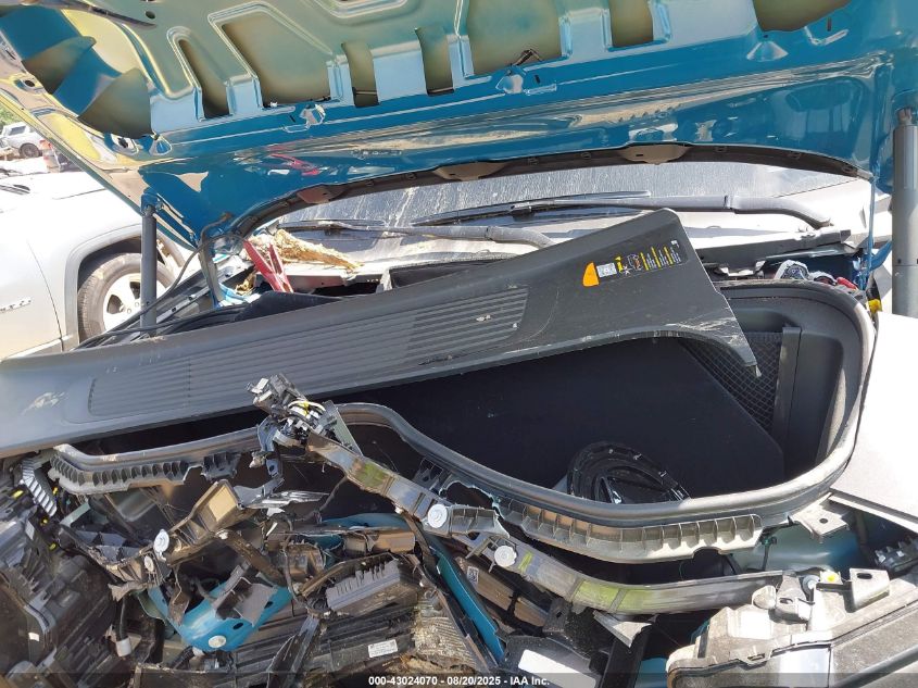 2025 Rivian R1S Adventure Dual Motor Large Pack/Adventure Dual Motor Max Pack VIN: 7PDSGBBA3SN072766 Lot: 43024070