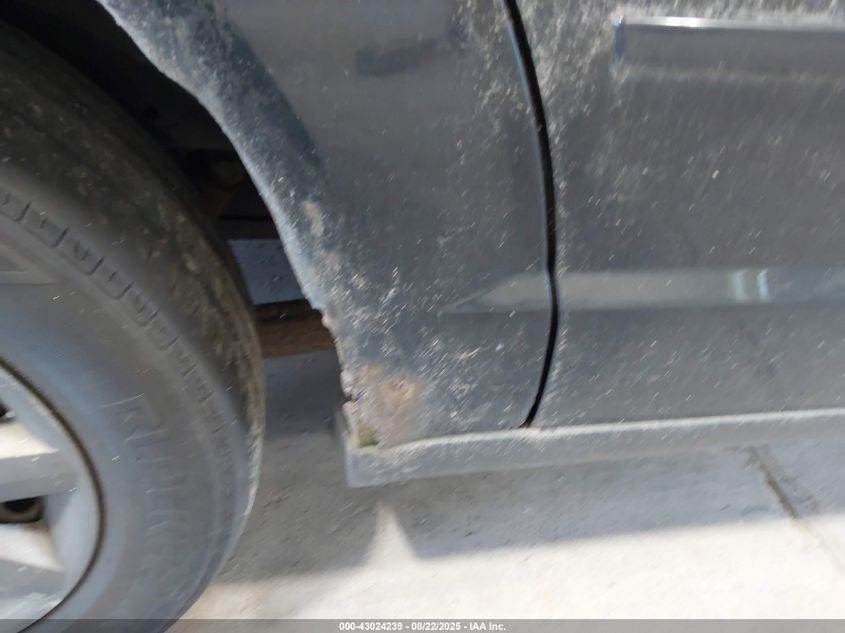 2008 Chrysler Town & Country Lx VIN: 2A8HR44H58R824845 Lot: 43024239