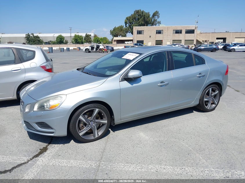 Vin: yv1902fh1d2211180, lot: 43518406, volvo s60 t6 20132