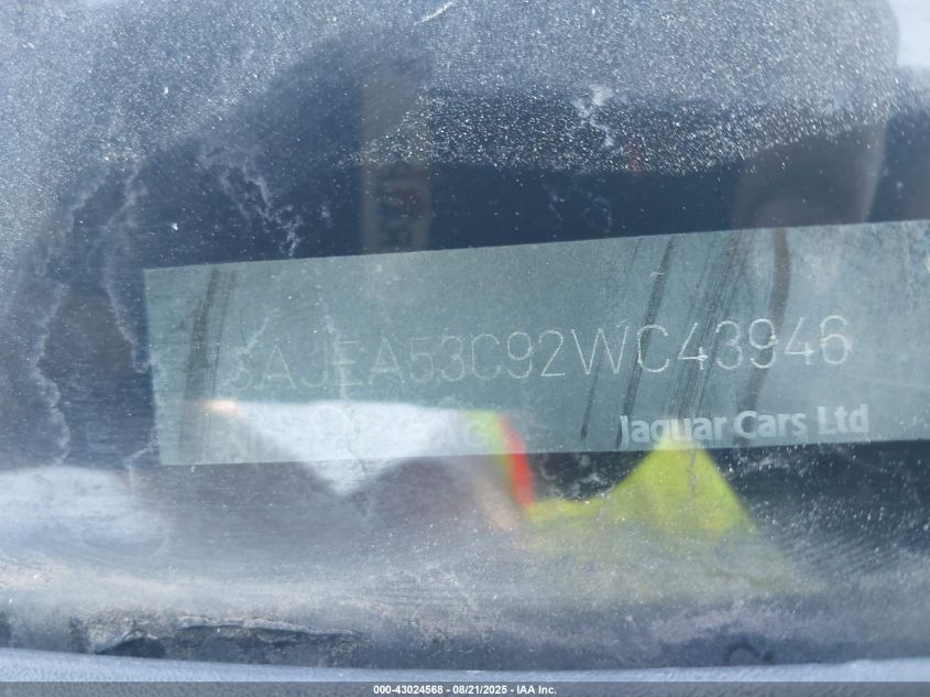 2002 Jaguar X-Type 3.0L VIN: SAJEA53C92WC43946 Lot: 43024568