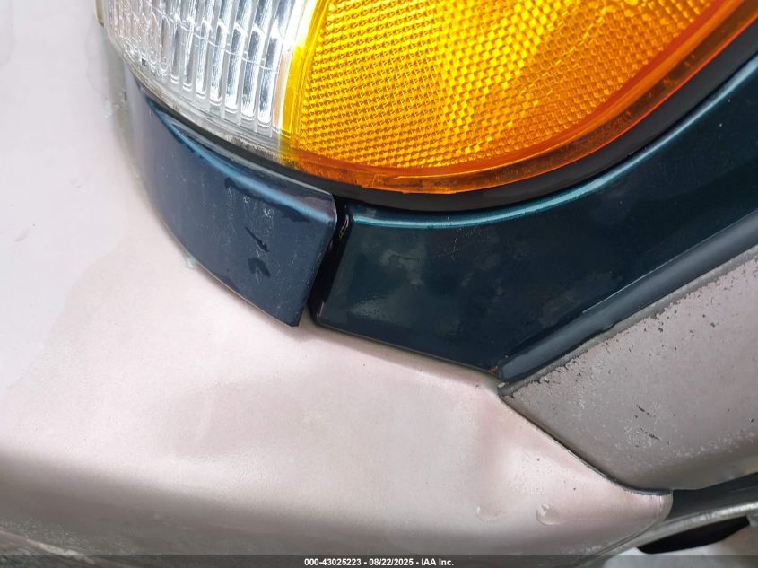 2001 Kia Sportage Ex/Limited VIN: KNDJB723915036997 Lot: 43025223