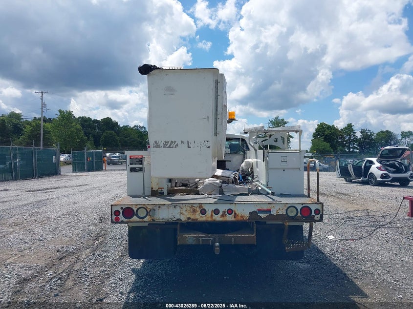 2011 Ford F-450 Chassis Xl VIN: 1FDUF4GT6BEA57960 Lot: 43025289