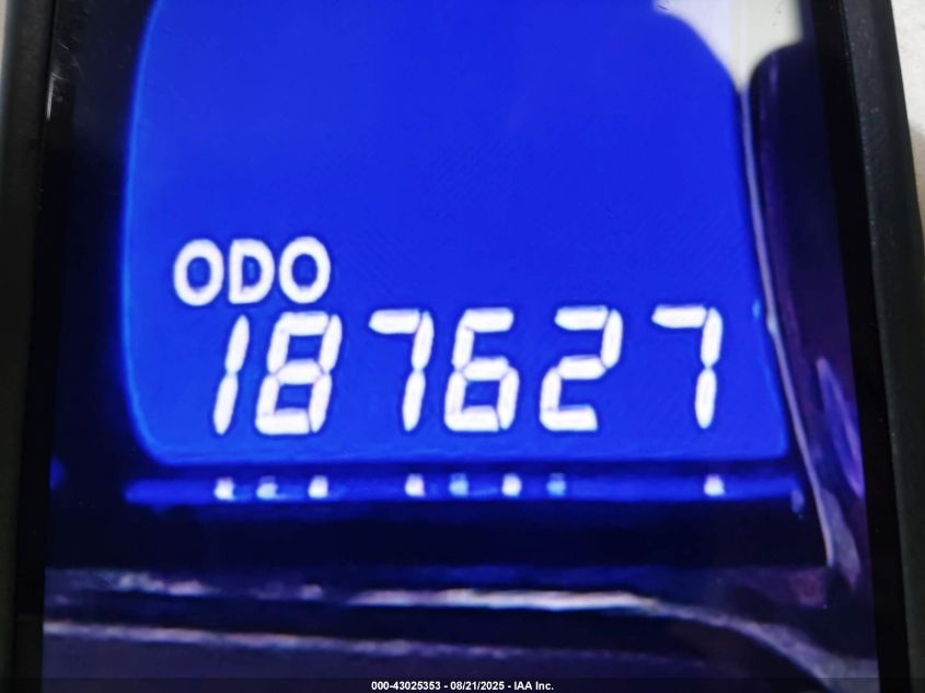 2011 Toyota Sienna Xle VIN: 5TDDK3DC8BS002919 Lot: 43025353