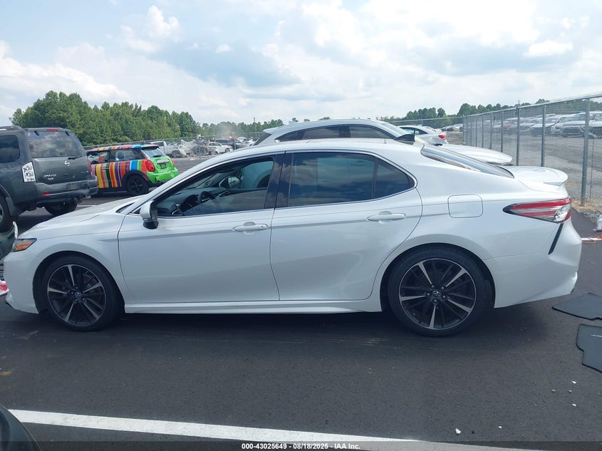 2018 TOYOTA CAMRY XSE - 4T1B61HK8JU141584