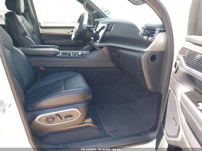 2025 Jeep Wagoneer - 1C4SJUBP0SS519998